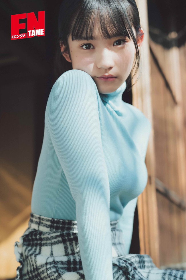 矢作萌夏の着衣巨乳画像1