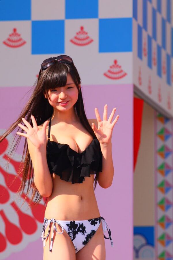 博多どんたくでの当時12歳の仲村星虹